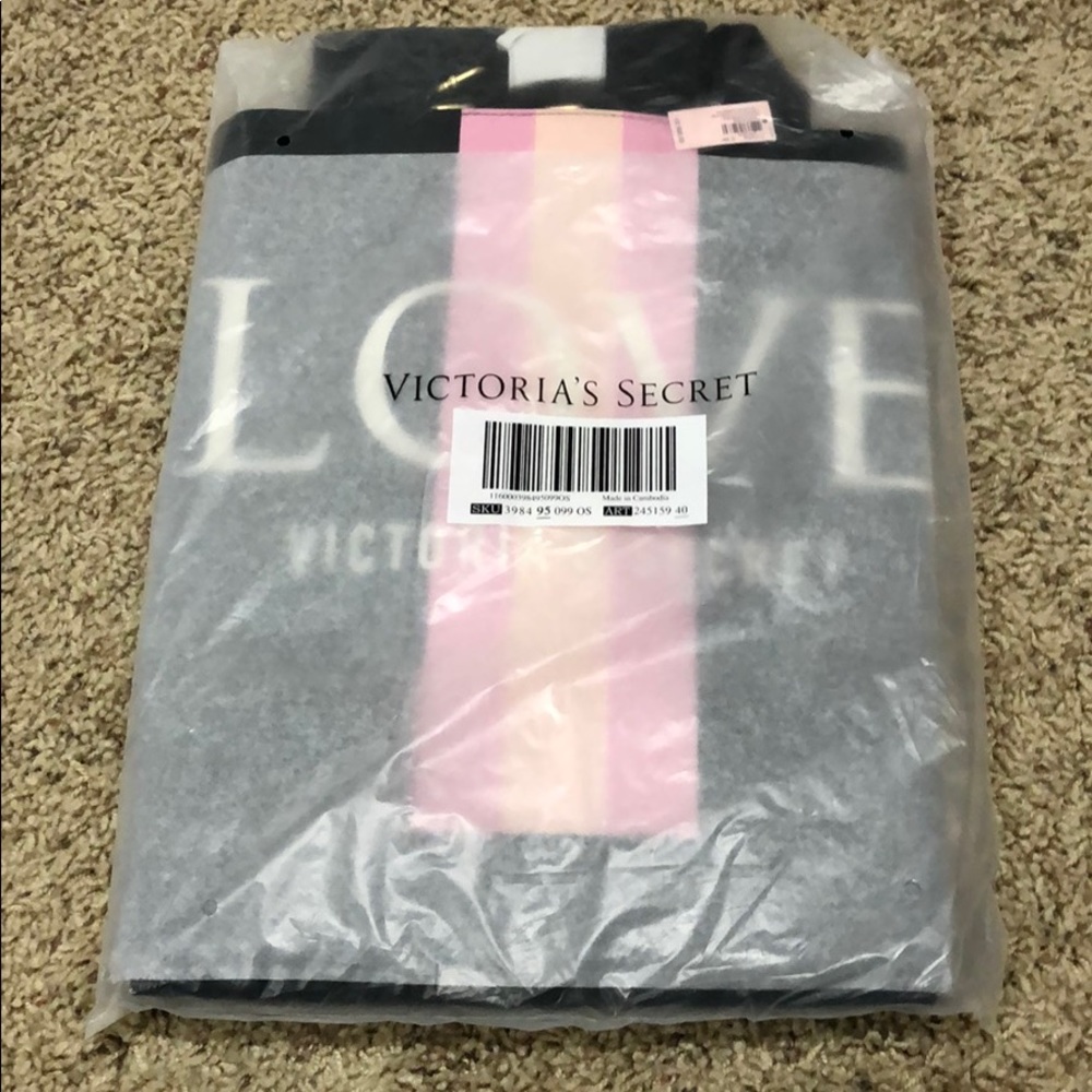Victoria’s Secret Bag